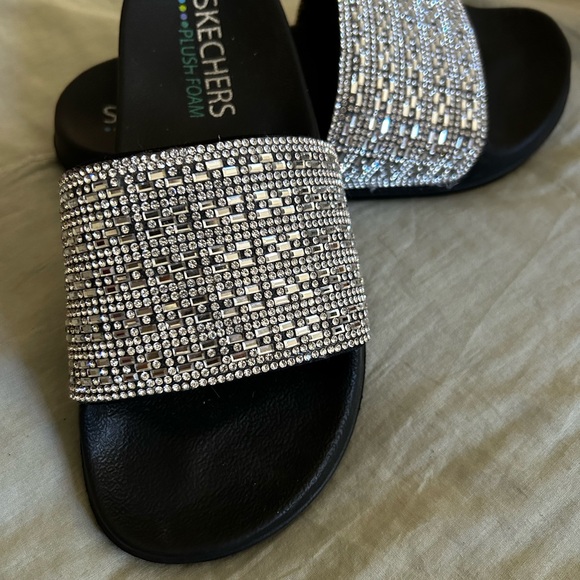 Skechers Women's Black and Silver Embellished Sandals - Picture 1 of 3